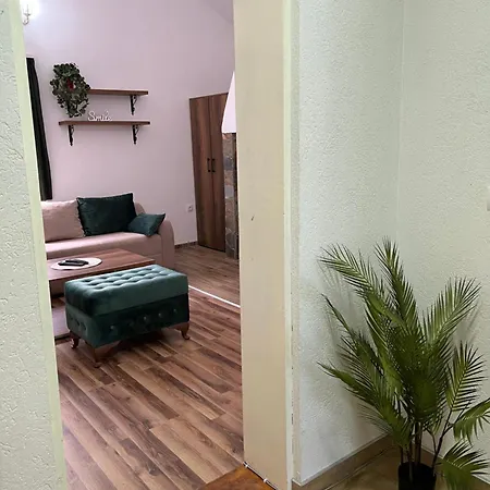 Vikendica Bellini 3 *