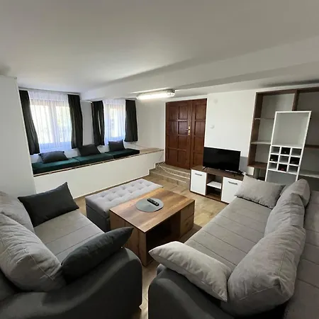 Holiday home Vikendica Bellini 3 *
